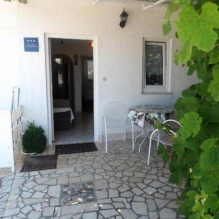 Guest House Pamela سينج المظهر الخارجي الصورة